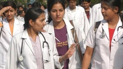 With NBEMS yet to release the counseliing schedule for NEET PG 2024, candidates and doctors have stormed social media expressing their resentment. (HT file image) With NBEMS yet to release the counseliing schedule for NEET PG 2024, candidates and doctors have stormed social media expressing their resentment. (HT file image)