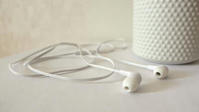 Experience powerful sound with JBL wired earphones, offering clear audio, deep bass, and lasting comfort. (Pexels)