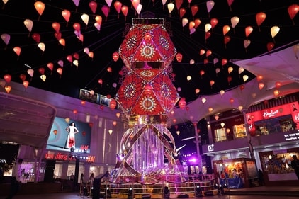 For Diwali, Phoenix Palladium in Lower Parel has India's largest lantern