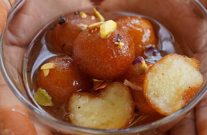 Its best to avoid gulab jamun completely. (Pinterest) Its best to avoid gulab jamun completely. (Pinterest)