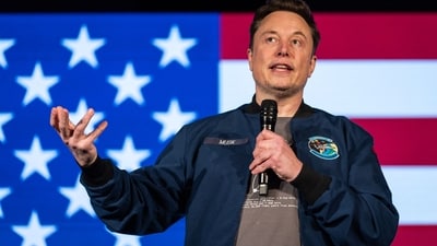 SpaceX and Tesla founder Elon Musk speaks during an America PAC town hall on October 26, 2024 in Lancaster, Pennsylvania. (Getty Images via AFP) SpaceX and Tesla founder Elon Musk speaks during an America PAC town hall on October 26, 2024 in Lancaster, Pennsylvania. (Getty Images via AFP)