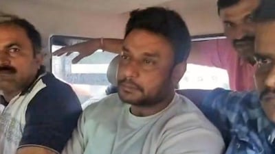 The advocate argued that Darshan required immediate surgery for L1 and L5 back pain, as diagnosed by doctors at Bengaluru’s VIMS Hospital (ANI) (HT_PRINT) The advocate argued that Darshan required immediate surgery for L1 and L5 back pain, as diagnosed by doctors at Bengaluru’s VIMS Hospital (ANI) (HT_PRINT)
