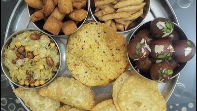 Food was an integral part of Diwali celebrations and ‘faraal’, the sweet and savoury fried snacks, were munched on throughout the holiday. (SOURCED) Food was an integral part of Diwali celebrations and ‘faraal’, the sweet and savoury fried snacks, were munched on throughout the holiday. (SOURCED)