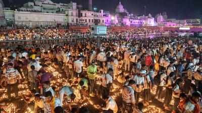 Devotees perform ‘aarti’ on the banks of the Saryu river in Ayodhya (Deepak Gupta/HT) Devotees perform ‘aarti’ on the banks of the Saryu river in Ayodhya (Deepak Gupta/HT)