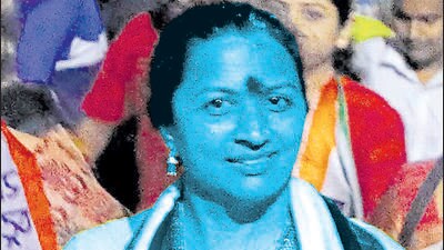 With incumbent MLA Madhuri Misal contesting against Ashwini Kadam from the Nationalist Congress Party (SP), and Congress rebel Aba Bagul running as an independent, the race has taken an interesting turn. (HT FILE)