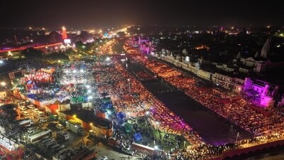 A view of Ayodhya city during the 'Deepotsav 2024' on October 30. (Deepak Gupta/ Hindustan Times) A view of Ayodhya city during the 'Deepotsav 2024' on October 30. (Deepak Gupta/ Hindustan Times)