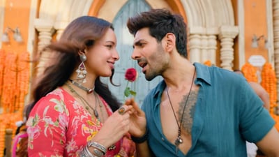 Kartik Aaryan and Triptii Dimri in a still from Bhool Bhulaiyaa 3. Kartik Aaryan and Triptii Dimri in a still from Bhool Bhulaiyaa 3.
