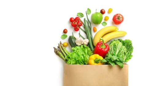 Food items such as nuts, seeds, fruits and vegetables are loaded with antioxidants – they help in slowing down the ageing process of the body, and providing it with immunity to fight the risk of diseases.&nbsp; (Unsplash)