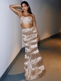 Janhvi Kapoor in a mermaid cut lehenga set (Photo: Instagram) Janhvi Kapoor in a mermaid cut lehenga set (Photo: Instagram)