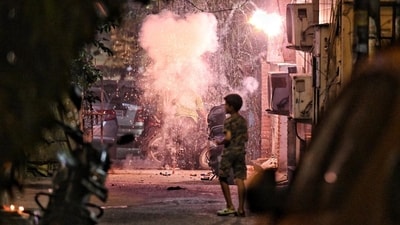 Children burst crackers on the eve of Diwali at Old Rajendra Nagar in New Delhi on Wednesday. (Sanchit Khanna/HT photo) (HT_PRINT) Children burst crackers on the eve of Diwali at Old Rajendra Nagar in New Delhi on Wednesday. (Sanchit Khanna/HT photo) (HT_PRINT)