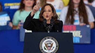 Democratic presidential nominee U.S. Vice President Kamala Harris speaks during a rally at Coastal Credit Union Music Park at Walnut Creek, in Raleigh, North Carolina, U.S., October 30, 2024. REUTERS/Sam Wolfe/File Photo (REUTERS)