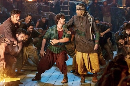 Aamir Khan and Amitabh Bachchan collaborated for the first time in Thugs of Hindostan Aamir Khan and Amitabh Bachchan collaborated for the first time in Thugs of Hindostan