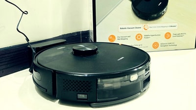The Eureka Forbes Smartclean Nuo is in action, effortlessly cleaning hard floors and carpets. (Hindustan Times) The Eureka Forbes Smartclean Nuo is in action, effortlessly cleaning hard floors and carpets. (Hindustan Times)