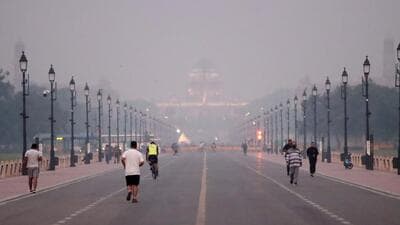 Delhi widely flouted its ban on firecrackers on both Thursday and Friday evening. (PTI) Delhi widely flouted its ban on firecrackers on both Thursday and Friday evening. (PTI)