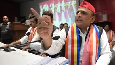Samajwadi Party chief Akhilesh Yadav (HT File Photo) Samajwadi Party chief Akhilesh Yadav (HT File Photo)