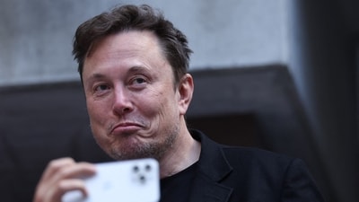 Donald Trump said he didn't know Elon Musk had been in contact with Russian President Vladimir Putin. (REUTERS)