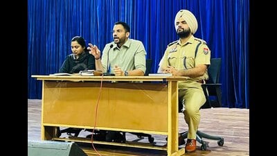 DC Jitendra Jorwal, along with SSP Khanna Ashwani Gotyal (left) and SSP Ludhiana Rural Navneet Singh Bains, urged all nodal and cluster officers to work with dedication to ensure that the message of anti-stubble burning reaches every farmer at the grassroots level in Ludhiana on Sunday. (Hindustan Times)