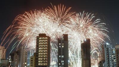 Fireworks light up the sky as part of the Diwali celebration, at Shivaji Park in Mumbai, India on Saturday (Photo for representative purpose only). (PTI) Fireworks light up the sky as part of the Diwali celebration, at Shivaji Park in Mumbai, India on Saturday (Photo for representative purpose only). (PTI)