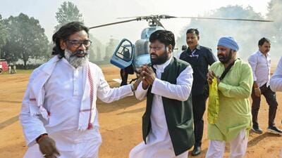 Jharkhand chief minister Hemant Soren arrives in Gumla district to address an election rally on Sunday. (PTI) Jharkhand chief minister Hemant Soren arrives in Gumla district to address an election rally on Sunday. (PTI)