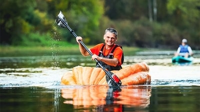 Gary Kristensen sailed for 26 hours in his self-grown and hand-carved vegetable vessel which he named “Punky Loafster”. (Guinness World Records) Gary Kristensen sailed for 26 hours in his self-grown and hand-carved vegetable vessel which he named “Punky Loafster”. (Guinness World Records)