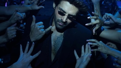 Kartik Aaryan in Bhool Bhulaiyaa 3 Kartik Aaryan in Bhool Bhulaiyaa 3