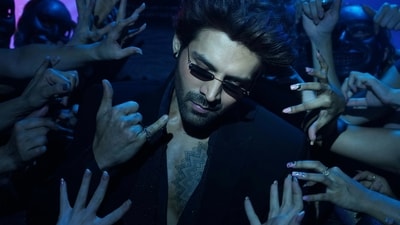 Kartik Aaryan in a still from Bhool Bhulaiyaa 3, which released in November 1. Kartik Aaryan in a still from Bhool Bhulaiyaa 3, which released in November 1.