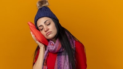 Discover the best hot water bags for ultimate comfort and relaxation. (Freepik) Discover the best hot water bags for ultimate comfort and relaxation. (Freepik)