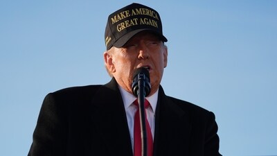 Donald appears to talk about reporters being shot at Pennsylvania rally (AP Photo/Evan Vucci) (AP) Donald appears to talk about reporters being shot at Pennsylvania rally (AP Photo/Evan Vucci) (AP)