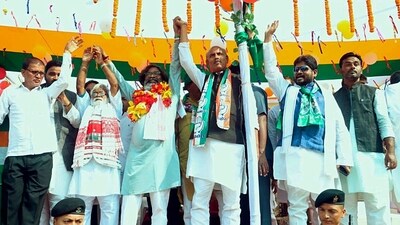 Jharkhand CM Hemant Soren during the rally in support of INDIA Bloc candidate K. N. Tripathi for State Assembly elections, in Daltanganj. (ANI PHOTO) Jharkhand CM Hemant Soren during the rally in support of INDIA Bloc candidate K. N. Tripathi for State Assembly elections, in Daltanganj. (ANI PHOTO)
