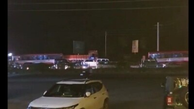 As many people flock from Bengaluru and Chennai to the hill station, especially during the long weekend, the department feared a threat to ecology. (X/Screengrab) As many people flock from Bengaluru and Chennai to the hill station, especially during the long weekend, the department feared a threat to ecology. (X/Screengrab)