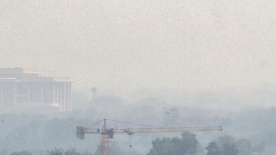 The overall air quality index in Delhi stood at 434 as of 6 am today.