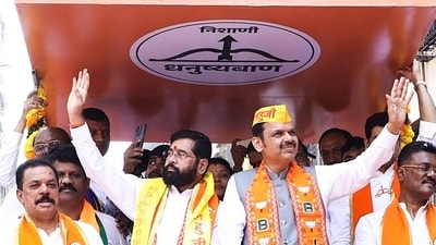 Maharashtra chief minister and Shiv Sena Kopri Pachapakkhadi assembly constituency candidate Eknath Shinde accompanied by state deputy CM Devendra Fadnavis and others in Thane. (Eknath Shinde-X) Maharashtra chief minister and Shiv Sena Kopri Pachapakkhadi assembly constituency candidate Eknath Shinde accompanied by state deputy CM Devendra Fadnavis and others in Thane. (Eknath Shinde-X)