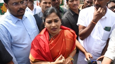 Anitha Vangalapudi (X) Anitha Vangalapudi (X)