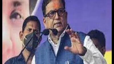 Mishra, the Brahmin face of the BSP, will address public meetings in the Brahmin majority areas of the constituencies to mobilise voters to support the BSP in the bypolls. (HT file)