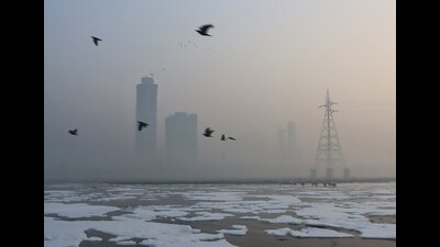 New Delhi, Nov 05 (ANI): Toxic foam seen floating on the Yamuna River, as pollution level in the river continues to remain high in New Delhi on Tuesday. (ANI Photo) (Vipin Kumar) New Delhi, Nov 05 (ANI): Toxic foam seen floating on the Yamuna River, as pollution level in the river continues to remain high in New Delhi on Tuesday. (ANI Photo) (Vipin Kumar)