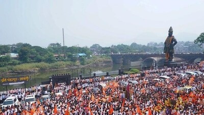 People gather at an election rally in poll-bound Maharashtra. (PTI Photo) People gather at an election rally in poll-bound Maharashtra. (PTI Photo)