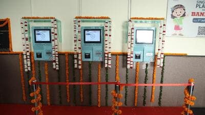 These TVMs will enable customers for digital payments as well as be a help in balance change related issues often encountered at ticket counters. (Sakib Ali/HT Photo) These TVMs will enable customers for digital payments as well as be a help in balance change related issues often encountered at ticket counters. (Sakib Ali/HT Photo)