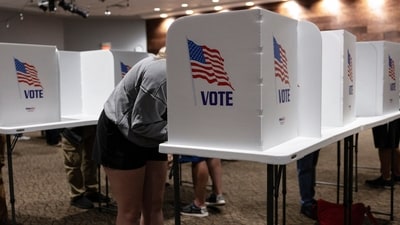 People vote in the 2024 U.S. presidential election on Election Day in Springfield, Ohio, U.S., November 5, 2024. REUTERS/Megan Jelinger (REUTERS)