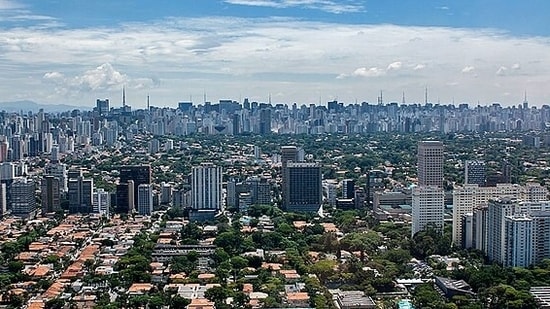 São Paulo, often overlooked by travellers, is transforming into a vibrant metropolis with rich cultural offerings. (Wikipedia)