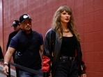 Taylor Swift arrives before the game between the Kansas City Chiefs and the Tampa Bay buccaneers at GEHA Field at Arrowhead Stadium on November 04, 2024 in Kansas City, Missouri. Taylor Swift arrives before the game between the Kansas City Chiefs and the Tampa Bay buccaneers at GEHA Field at Arrowhead Stadium on November 04, 2024 in Kansas City, Missouri.