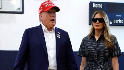 Melania Trump wearing sunglasses indoors sent social media into a tizzy (Getty Images via AFP) Melania Trump wearing sunglasses indoors sent social media into a tizzy (Getty Images via AFP)