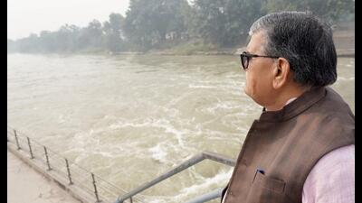 Punjab governor Gulab Chand Kataria at Harike Pattan on Wednesday. (HT File)