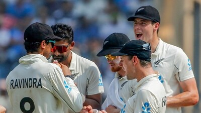 New Zealand's Rachin Ravindra and teammates during Day 2 of the third test match against India, at Wankhede Stadium in Mumbai on Saturday. (ANI) New Zealand's Rachin Ravindra and teammates during Day 2 of the third test match against India, at Wankhede Stadium in Mumbai on Saturday. (ANI)