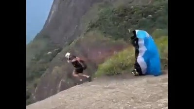 A skydiving instructor, fell to his death in Brazil after losing balance during a speed fly. (X) A skydiving instructor, fell to his death in Brazil after losing balance during a speed fly. (X)