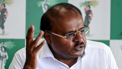 HD Kumaraswamy was addressing an election rally in support of his son and NDA candidate Nikhil Kumaraswamy at Nehru Circle in Channapatna