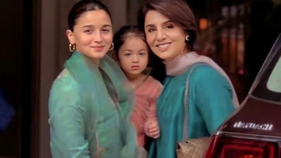 Alia Bhatt and Neetu Kapoor took Raha to Randhir Kapoor's home for Raksha Bandhan. Alia Bhatt and Neetu Kapoor took Raha to Randhir Kapoor's home for Raksha Bandhan.