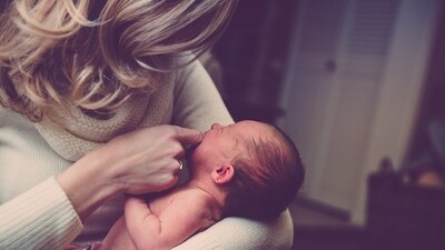 Woman in Texas was arrested for attempting to sell her newborn baby on Facebook. (Representative image) (Pixabay) Woman in Texas was arrested for attempting to sell her newborn baby on Facebook. (Representative image) (Pixabay)