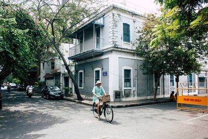 From the retained French street names to vibrant villas with French architectural styles and balconies, you will find the French influence in every nook and corner (Photo: Shutterstock)