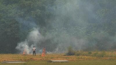 A farm fire near Amritsar in Punjab. (Sameer Sehgal/HT Photo) A farm fire near Amritsar in Punjab. (Sameer Sehgal/HT Photo)