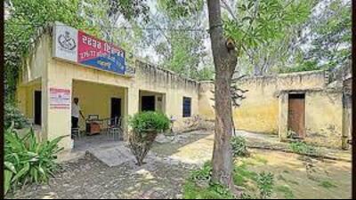 The home guards have been using three rooms at Government Primary Smart School, Basic, Jagraon, as offices since 2018. (HT File) The home guards have been using three rooms at Government Primary Smart School, Basic, Jagraon, as offices since 2018. (HT File)